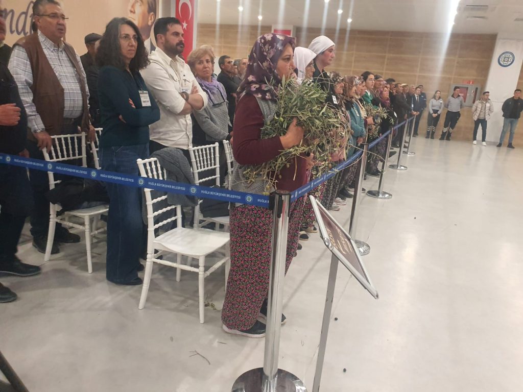 Muğla büyükşehir belediyesi meclisi deştin Deştin çimento fabrikası Muğla çimento fabrikası Muğla Büyükşehir Belediyesi Aralık ayı meclisi Deştin çimento fabrikası