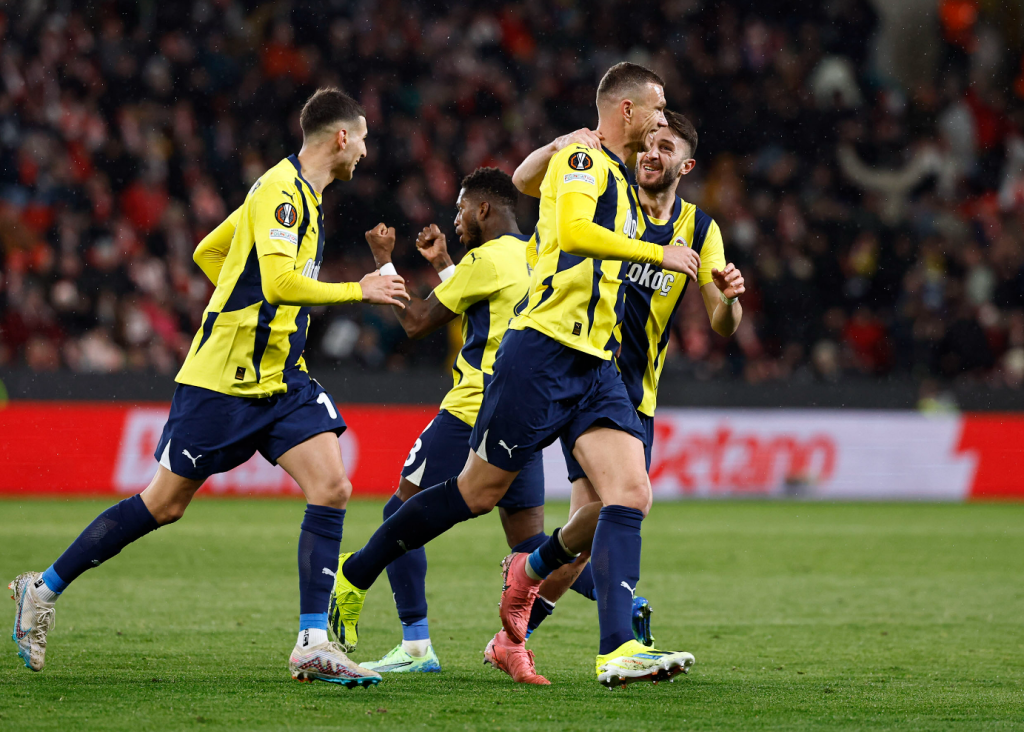 fenerbahçe gaziantep maçı saat kaçta, fenerbahçe gaziantep hangi kanalda, fenerbahçe gaziantep maçı ne zaman, fenerbahçe gaziantep fk maç kadrosu, fenerbahçe maçı