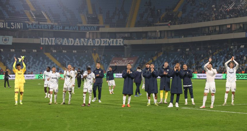 Fenerbahçe Lyon muhtemel 11 Fenerbahçe maç kadrosu Fenerbahçe Lyon maç kadrosu Fenerbahçe Lyon Avrupa ligi maçı Fenerbahçe Lyon 11ler