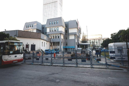 akdeniz belediyesi kayyum akdeniz belediyesi hangi parti zeyit şener hoşyar Sarıyıldız akdeniz belediye başkanı