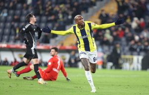 Alanyaspor Fenerbahçe ilk 11 Alanyaspor Fenerbahçe maçı Fenerbahçe ilk 11 Fenerbahçe kadrosu Alanyaspor Fenerbahçe maç kadrosu