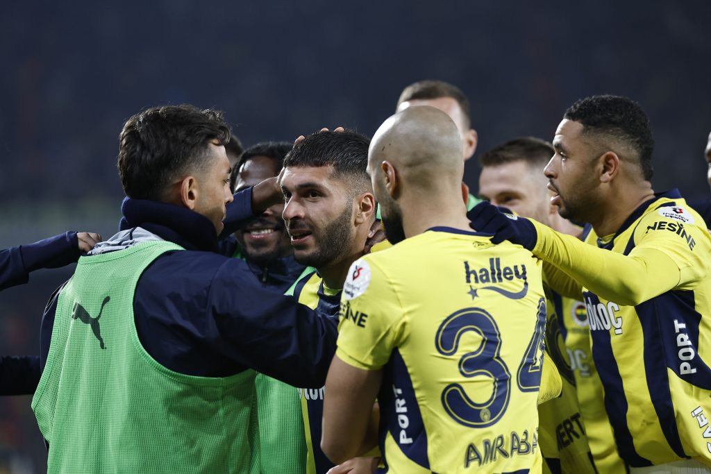 fenerbahçe benfica maçı
fenerbahçe benfica
fenerbahçe benfica maçı ne zaman
fenerbahçe benfica maçı saat kaçta
fenerbahçe benfica hazırlık maçı