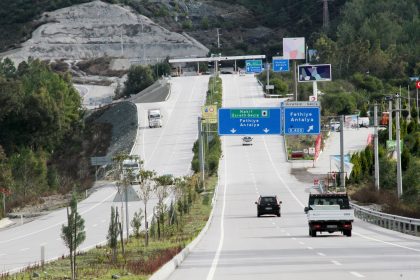 Aydın Ayaydın göcek tüneli açıklaması göcek tüneli ücretleri AK Parti Muğla Büyükşehir Belediye Başkan adayı Aydın Ayaydın göcek tüneli açıklaması göçek tüneli ne zamana kadar ücretli