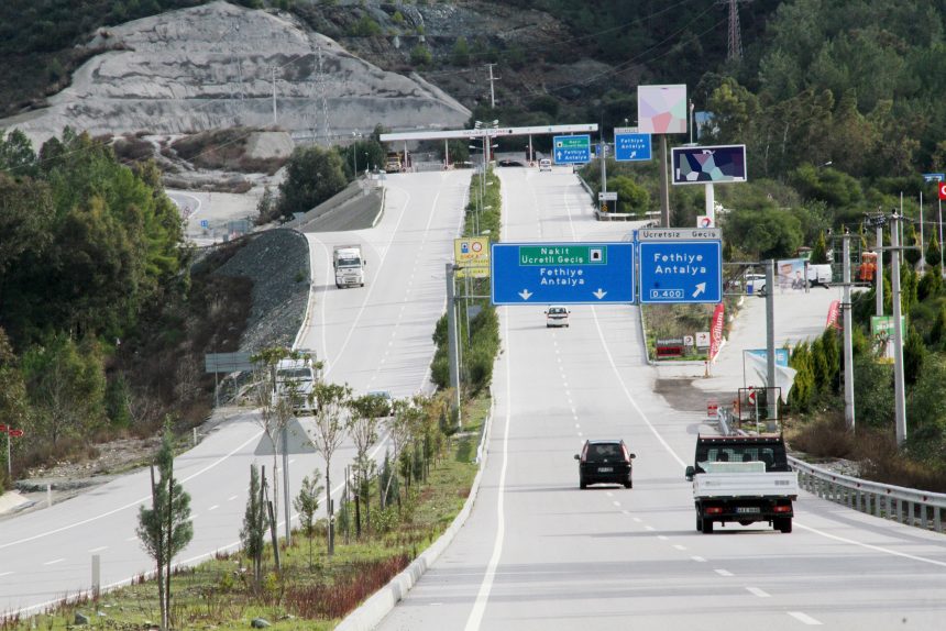 Aydın Ayaydın göcek tüneli açıklaması göcek tüneli ücretleri AK Parti Muğla Büyükşehir Belediye Başkan adayı Aydın Ayaydın göcek tüneli açıklaması göçek tüneli ne zamana kadar ücretli