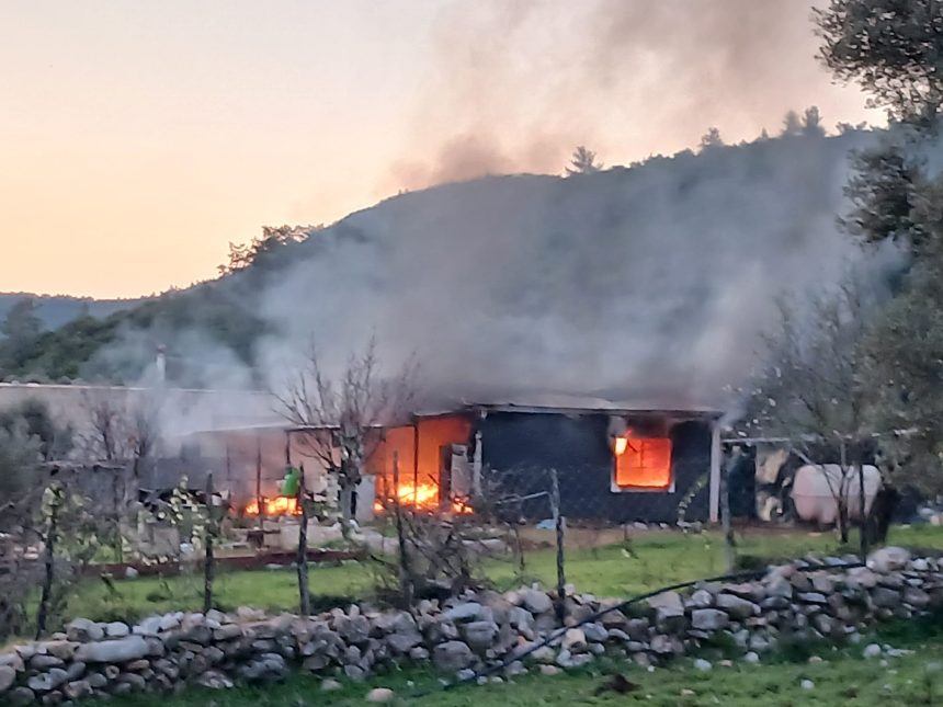 Bodrum ev yangını bodrum prefabrik ev bodrum prefabrik yangını bodrum bir kişi yaralandı