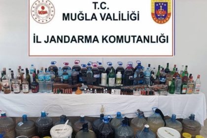Ula kaçak içki operasyonu Ula jandarma operasyonu Akyaka Mahallesi Akyaka Mahallesi içki operasyonu