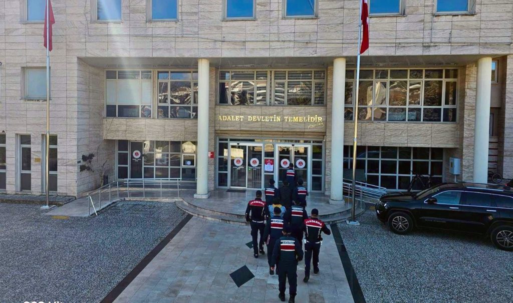 akyaka hükümlü akyaka operasyon yılmazlar suç örgütü akyaka aranan