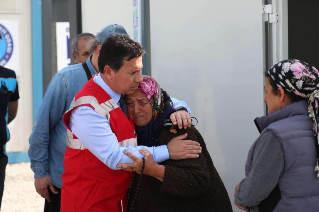 6 Şubat depremi Ahmet aras hatay ve malatya Ahmet aras deprem ziyareti ahmet aras deprem