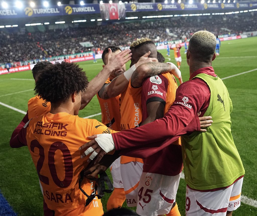 Galatasaray AZ Alkmaar muhtemel 11
galatasaray uefa maçı ne zaman
Galatasaray AZ Alkmaar maç kadrosu
Galatasaray AZ Alkmaar uefa maçı
az alkmaar galatasaray maç kadrosu