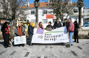 Marmaris Kent Politikaları Derneği Sinpaş/Kızılbük GYO projesi protesto Marmaris Kent Politikaları Derneği sinpaş protestosu Marmaris kaymakamlığı eylem Sinpaşa karşı eylem