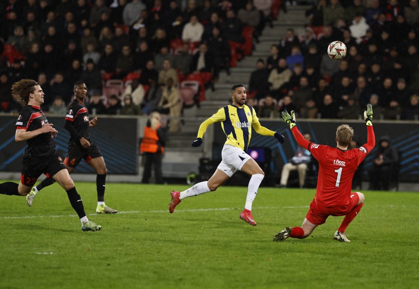 Fenerbahçe Çaykur Rizespor ilk 11          Fenerbahçe Çaykur Rizespor maçı Fenerbahçe ilk 11 Fenerbahçe kadrosu Fenerbahçe Çaykur Rizespor maç kadrosu