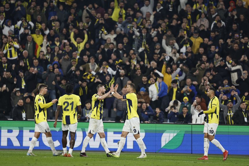 Fenerbahçe Kasımpaşa maçı Fenerbahçe Kasımpaşa Fenerbahçe Kasımpaşa hangi kanalda Fenerbahçe Kasımpaşa ne zaman Fenerbahçe Kasımpaşa maçı saat kaçta