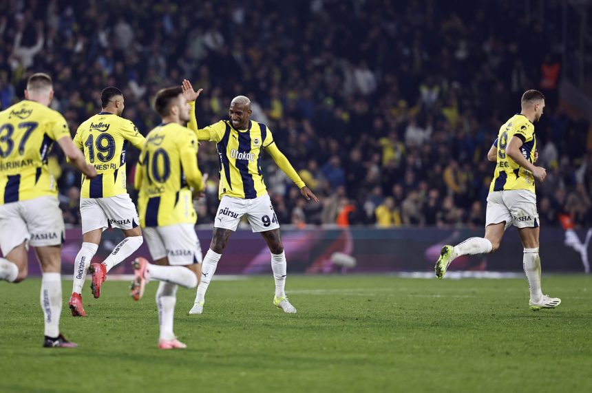 Fenerbahçe Erzurumspor FK muhtemel 11 Fenerbahçe maç kadrosu Fenerbahçe Erzurumspor FK maç kadrosu Fenerbahçe Erzurumspor FK türkiye kupası maçı Fenerbahçe Erzurumspor FK 11ler