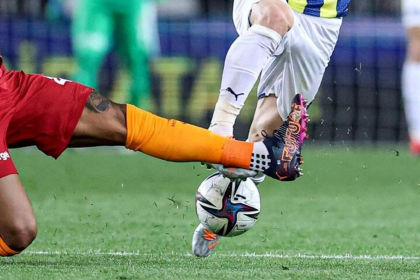 fenerbahçe galatasaray muhtemel 11, fenerbahçe galatasaray maç kadrosu, galatasaray fenerbahçe kadro, fenerbahçe galatasaray derbisi, fb gs kadro