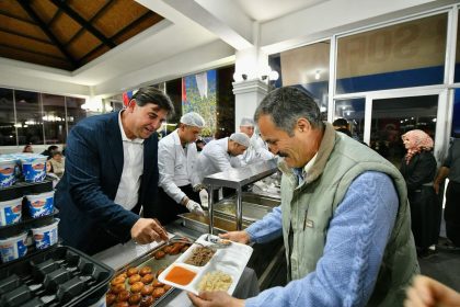 Fethiye belediyesi iftar yemeği Fethiye Ramazan ayı Fethiye belediyesi iftar çadırı