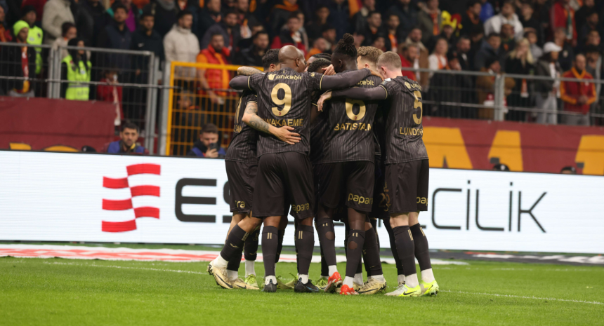 başakşehir trabzonspor ilk 11, başakşehir trabzonspor maç kadrosu, başakşehir trabzon ilk 11, trabzonspor ilk 11, trabzonspor başakşehir ilk 11