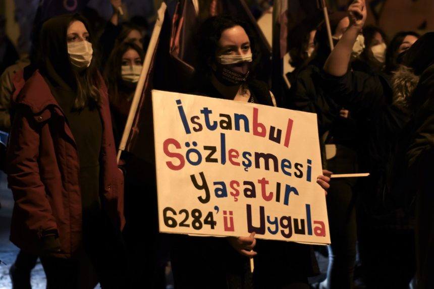 şubat ayı kadın cinayeti raporu Kadın Cinayetlerini Durduracağız Platformu şubat 2025 kadın cinayeti raporu kadın cinayetleri raporu