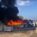 Bodrum minibüs yangını bodrum yangın Gölköy Mahallesi yangın minibüs yangını