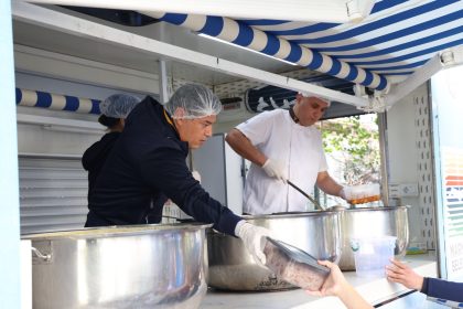 marmaris iftar, marmaris belediyesi iftar, marmaris iftar yemeği, mamaris iftarlık, marmaris iftar dağıtımı, marmaris ramazan