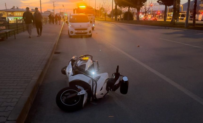 fethiyede trafik kazası, fethiyede kaza, çamköy kavşağı kaza, fethiye antalya karayolu kaza, fethiye motosiklet kazası