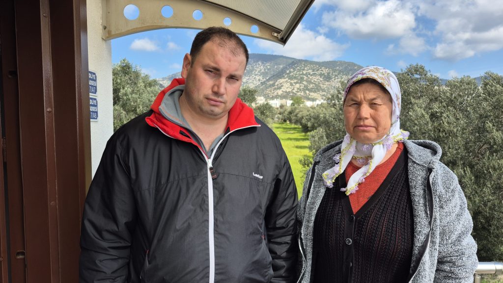 bodrumda dolandırılan kadın, bodrumda 2 milyon dolar dolandırılan kadın, 2 milyon dolandırılan kadın, 2 milyon dolar senet imzalatılan kadın, fatmana altın