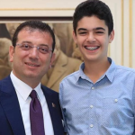 berkay gezgin kimdir her şey çok güzel olacak berkay gezgin herşey çok güzel olacak berkay gezgin berkay gezgin gözaltı