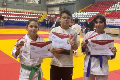 okul sporları judo, muğla cumhuriyet ortaokulu, judo okul sporları muğla, judo muğla, menteşe şehit jandarma binbaşı kıvanç cesur ortaokulu