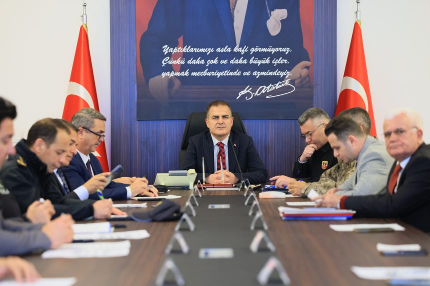 Muğla Valisi İdris Akbıyık toplantı muğla valiliği İl Spor Güvenliği Toplantısı Muğla İl Spor Güvenliği Toplantısı