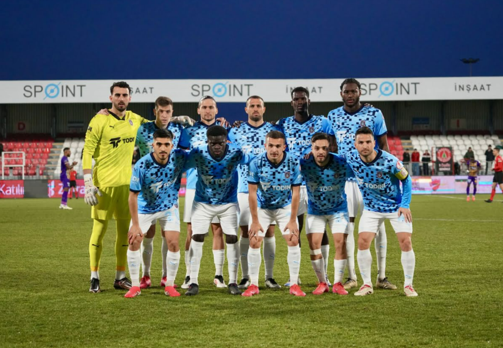 başakşehir sivasspor maç kadrosu, başakşehir sivasspor muhtemel 11, başakşehir sivas muhtemel 11, başakşehir sivasspor ne zaman, başakşehir sivasspor hangi kanalda