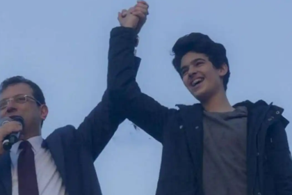 berkay gezgin neden tutuklandı, berkay gezgin kimdir, berkay gezgin tutuklanma sebebi, her şey çok güzel olacak, berkay gezgin ailesi