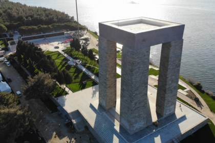 18 mart çanakkale zaferi şiir, 18 Mart çanakkale zaferi tatil mi, 18 mart çanakkale zaferi resmi, 18 mart çanakkale zaferi resmi tatil mi, çanakkale zaferi