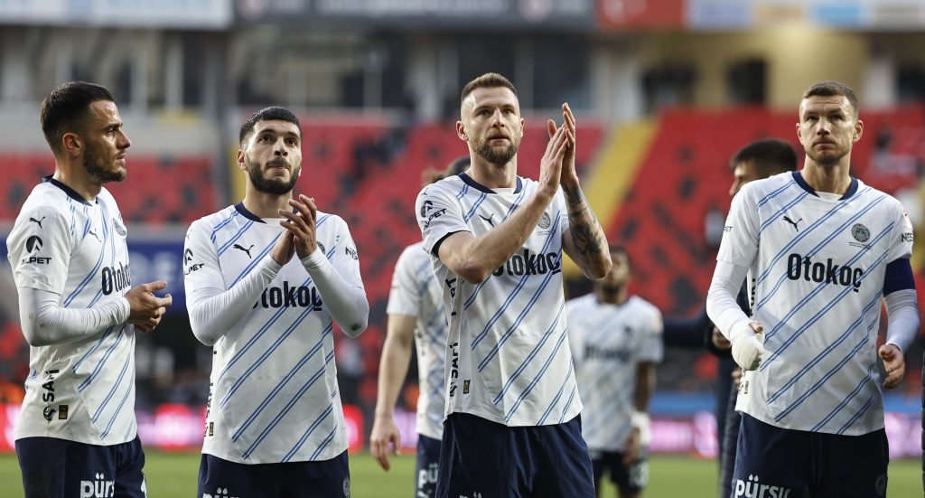 fenerbahçe rangers ilk 11, fenerbahçe rangers maç kadrosu, fenerbahçe ilk 11, fenerbahçe avrupa kadrosu, fenerbahçe rangers maçı ilk 11