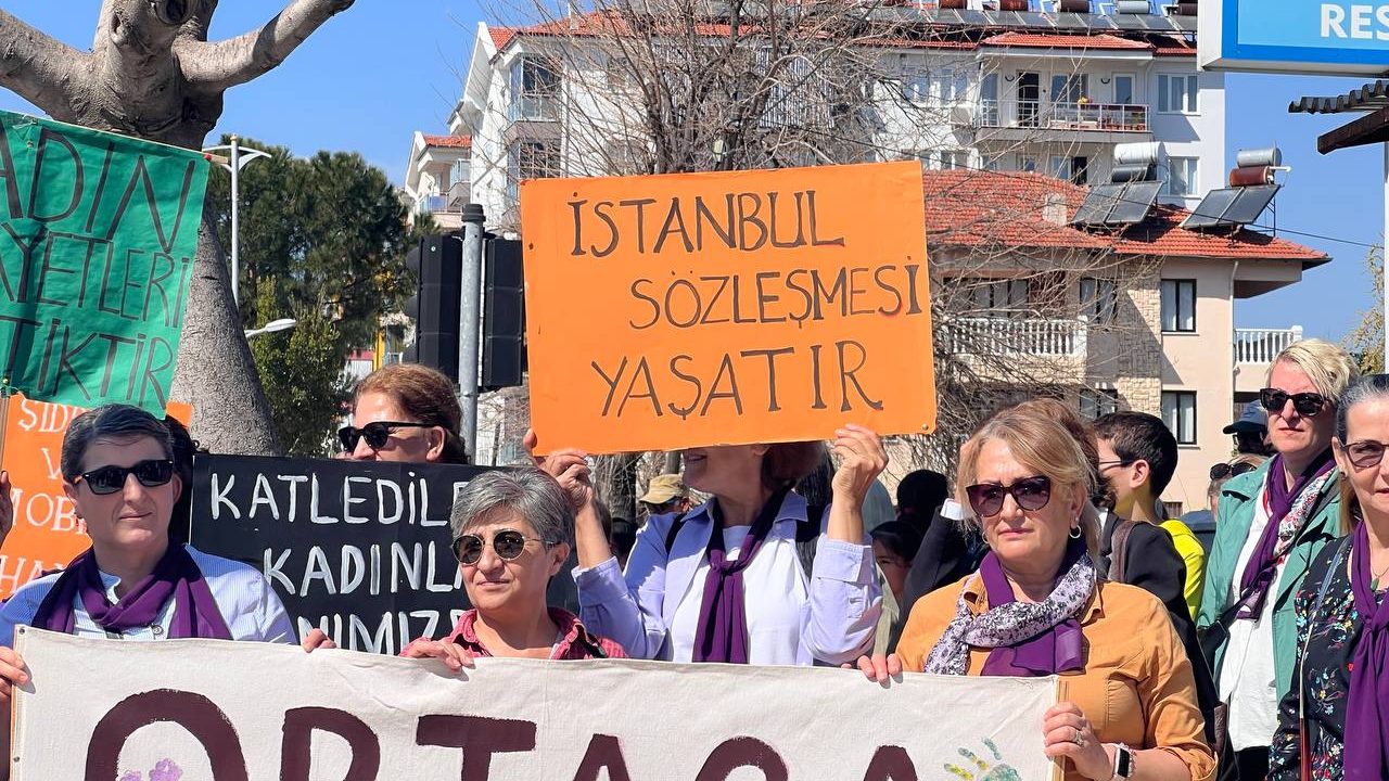 ortaca 8 mart, ortaca kadın platformu 8 mart, yaşasın kadın dayanışması 8 mart, ortaca 8 mart yürüyüş, ortaca 8 mart basın açıklaması