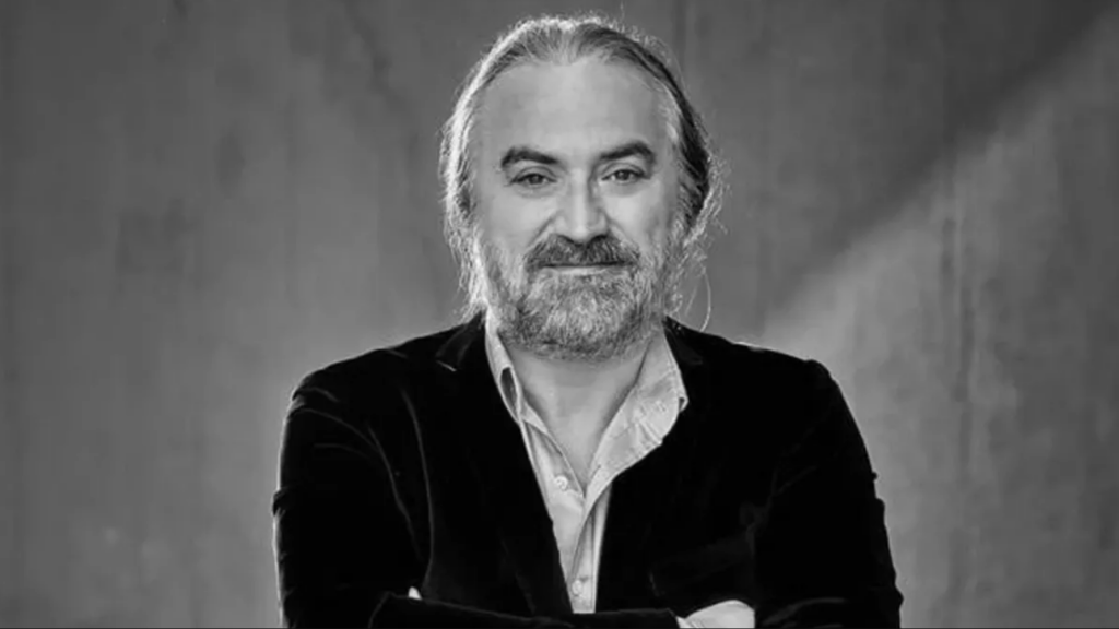 volkan konak
volkan konak neden vefat etti
volkan konak neden öldü
volkan konak öldü mü
volkan konak kalp krizi