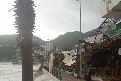 marmariste şiddetli yağış, marmariste fırtına, marmaris hava durumu, marmariste olumsuz hava, marmariste şiddetli yağış ve fırtına