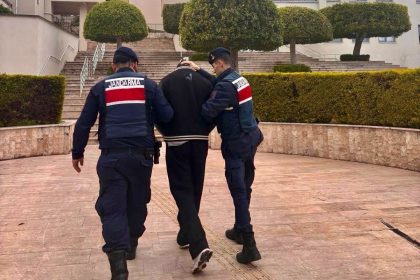 marmariste yakalanan hükümlü, marmariste aranan şahıs, marmaris uyuşturucu operasyonu, marmaris uyuşturucu, marmaris uyuşturucu suçu