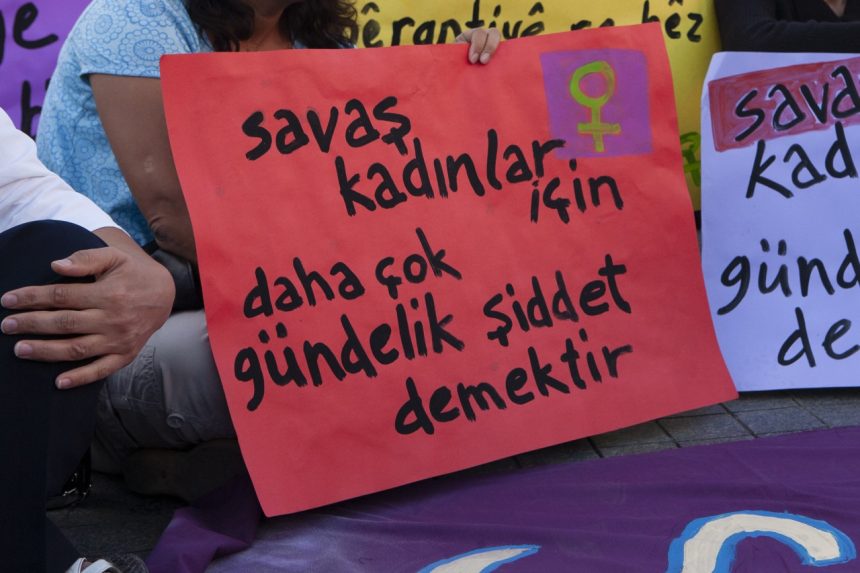 suriyedeki alevilere şiddet