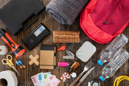 deprem çantası, deprem çantası içindekiler, deprem çantası malzemeleri, deprem çantası olması gerekenler, deprem çantası neler olmalı