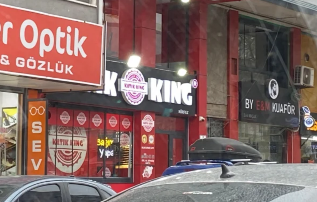 kocaeli zehirlenme, kocaeli döner zehirlenme, katık king, cadde katık, kocaeli döner