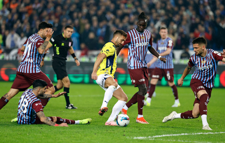 fenerbahçe trabzonspor ilk 11, fenerbahçe trabzonspor maç kadrosu, fener trabzon ilk 11, fb ts ilk 11, fenerbahçe trabzonspor maçı kadrosu