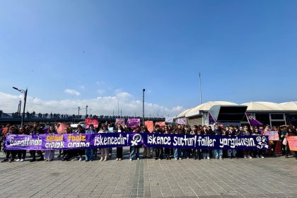 polis şiddetine karşı açıklama, kadınlara yönelik polis şiddeti, feministlerden eylem
