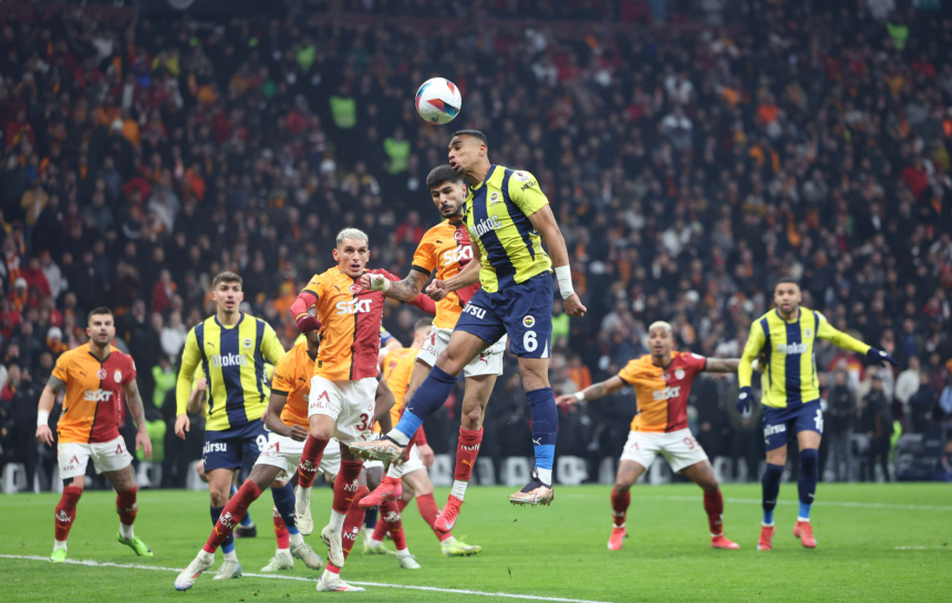 fenerbahçe galatasaray maç kadrosu, galatasaray fenerbahçe muhtemel 11, fenerbahçe maç kadrosu ilk 11, fenerbahçe galatasaray kadro, gs fb maç kadrosu