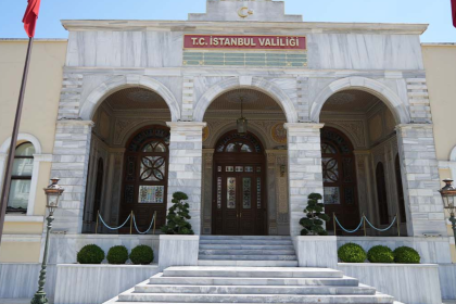 idari izin var mı, yarın memurlar idari izinli mi, idari izin, üniversiteler tatil mi, memurlar izinli mi