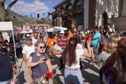Yeşilüzümlü Dastar ve Kuzugöbeği Mantar Festivali Yeşilüzümlü festivali programı yeşilüzümlü festivali ayna konseri fethiye festival fethiye soner olgun