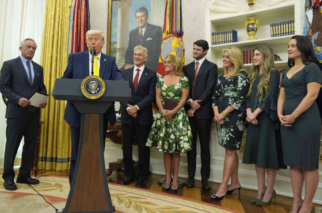 mehmet öz
dr mehmet öz trump
mehmet öz torunu
mehmet oz
mehmet öz kaç yaşında