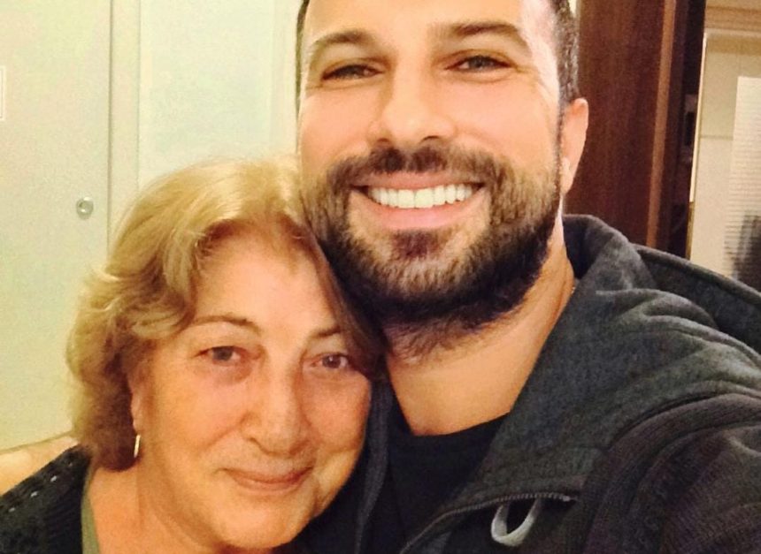neşe tevetoğlu, tarkan'ın annesi kaç yaşında, neşe tevetoğlu kaç yaşında, tarkan annesi, tarkan