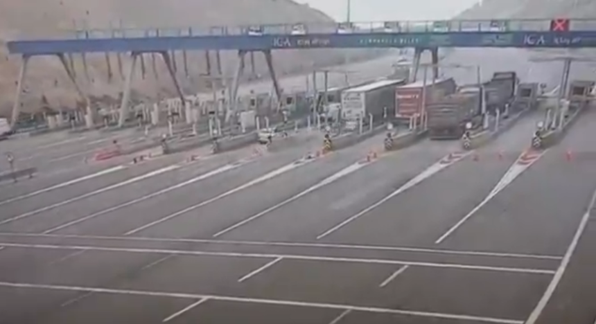 pendik kaza, kuzey marmara kaza, gişelerde kaza, pendikte kaza, gişe kaza
