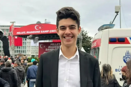 berkay gezgin kim berkay gezgin neden içerde berkay gezgin nereli berkay gezgin serbest bırakıldı berkay gezgin chp