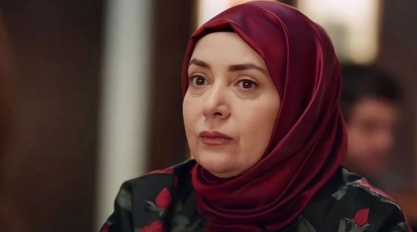 sibel taşçıoğlu, sibel taşçıoğlu kızılcık şerbeti, pembe diziden ayrılıyor mu, kızılcık şerbeti pembe, kızılcık şerbeti pembe diziden çıkıyor mu