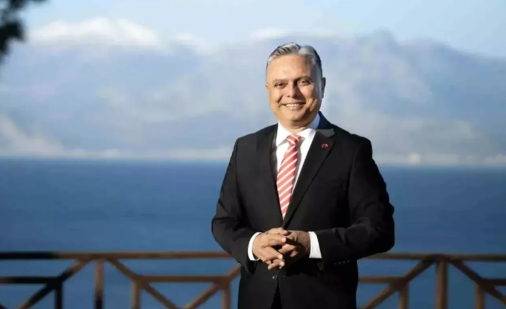 ümit uysal, ümit uysal kimdir, ümit uysal chp, chp aday, ümit uysal kim